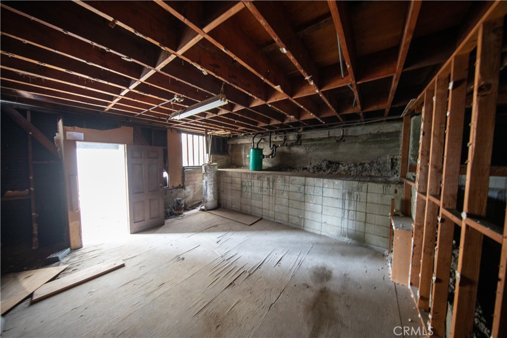 143 Palatine Property Photo 41