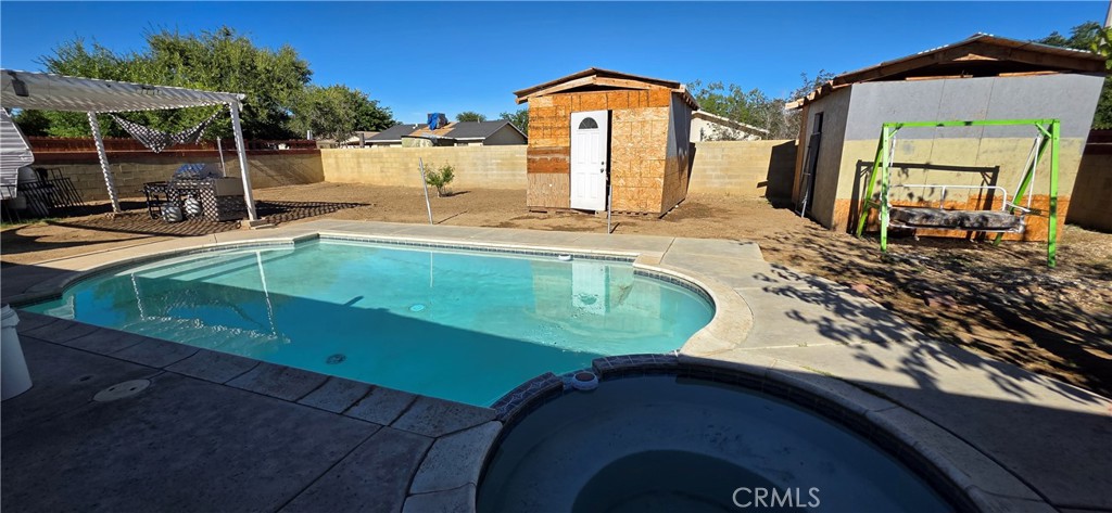 37351 52nd E Property Photo 21