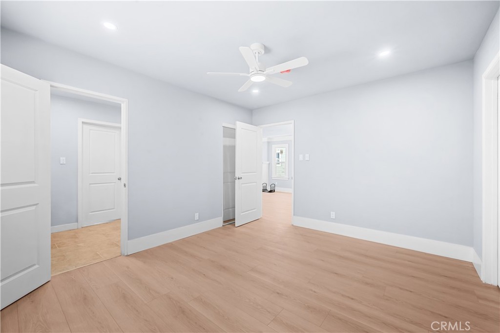 941 W 55th Street Property Photo 29