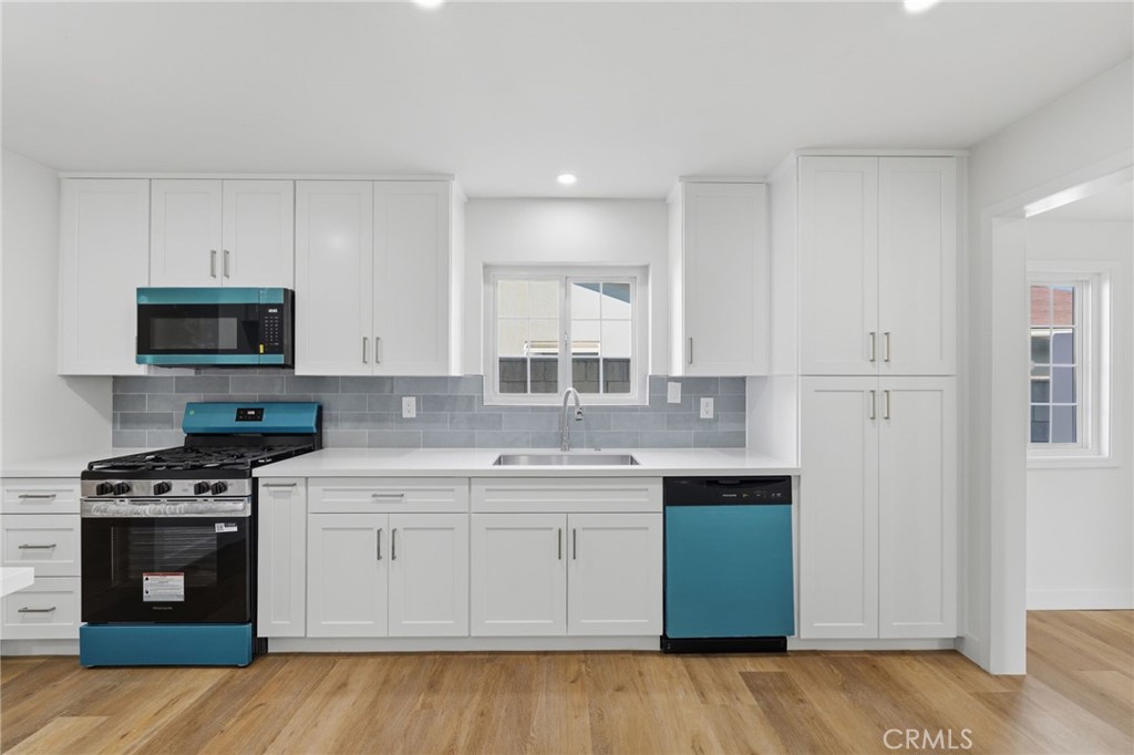 1430 Hillandale Property Photo 8