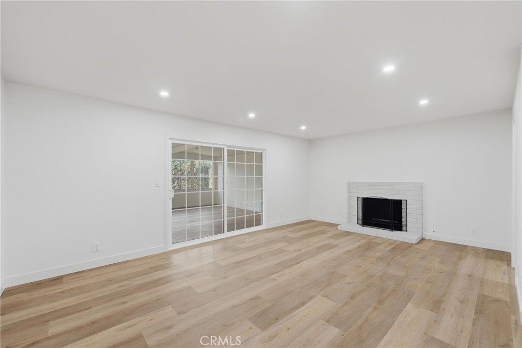 1430 Hillandale Property Photo 12