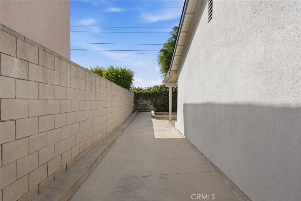 1430 Hillandale Property Photo 45