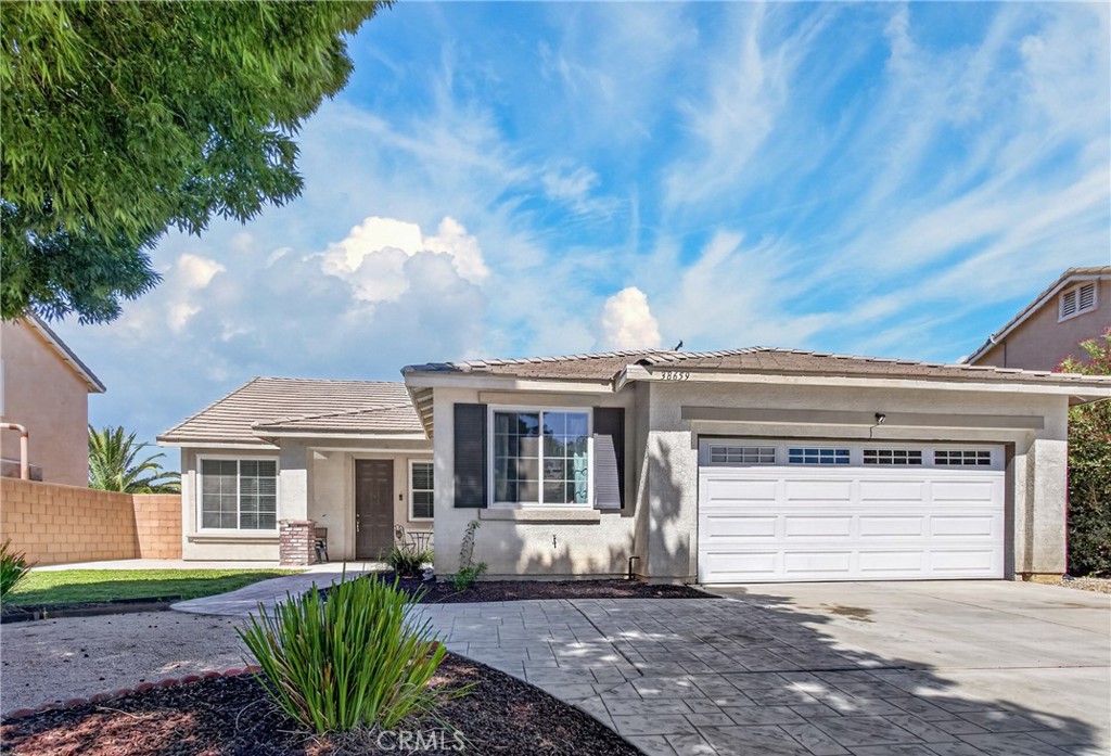 38659 37th E Property Photo
