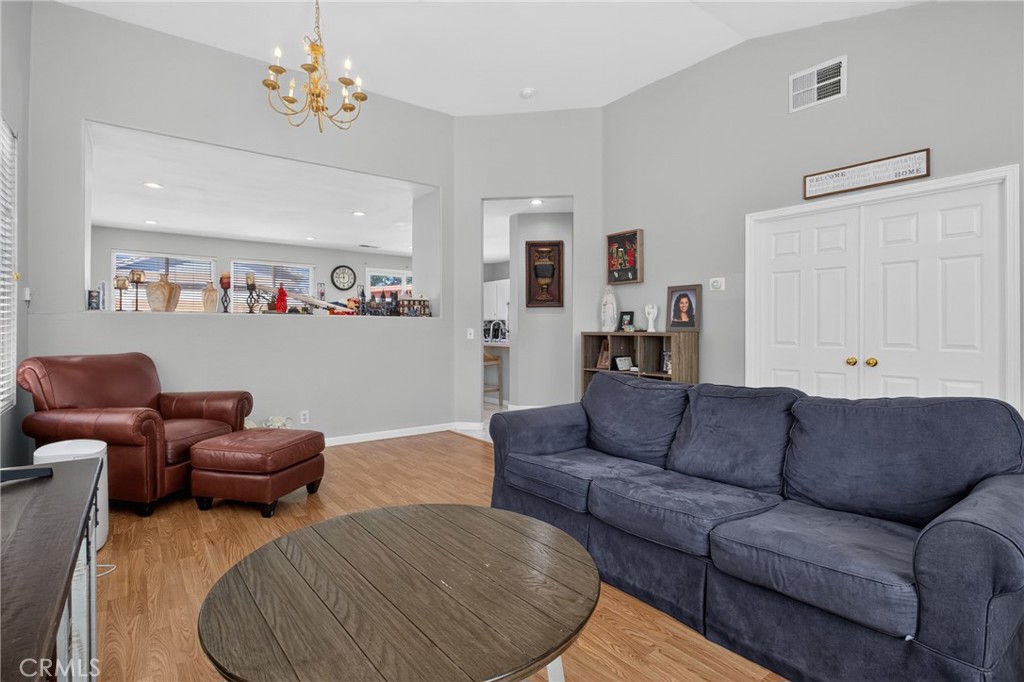 38659 37th E Property Photo 4