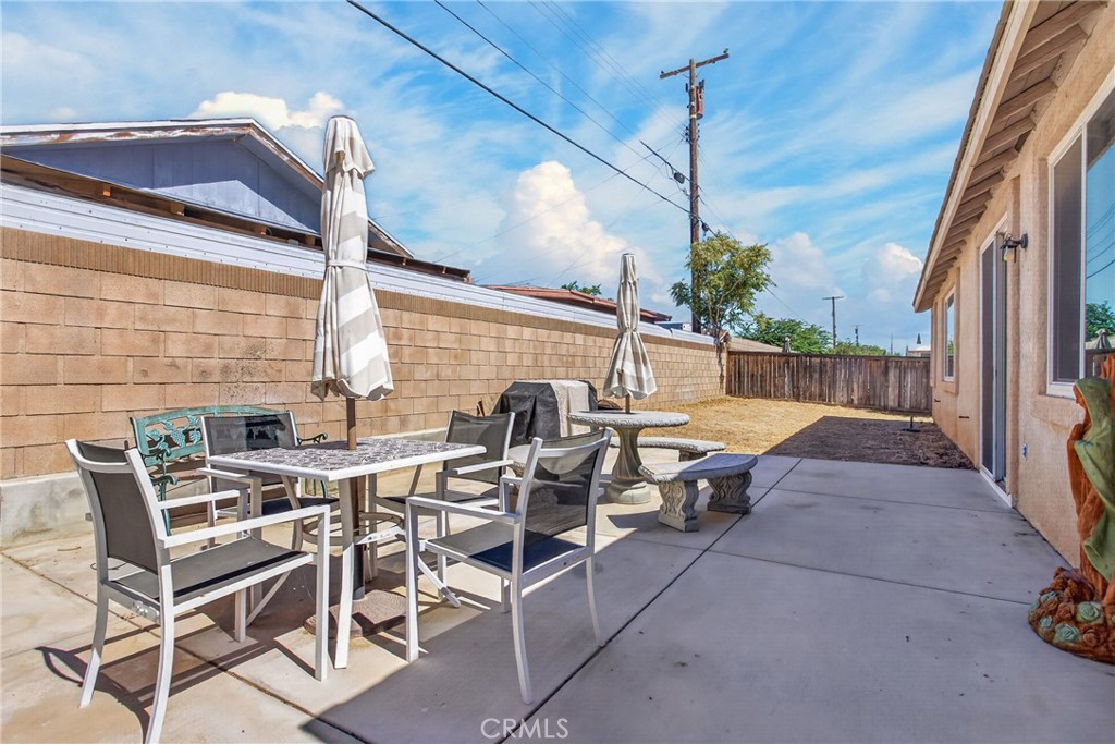 38659 37th E Property Photo 14