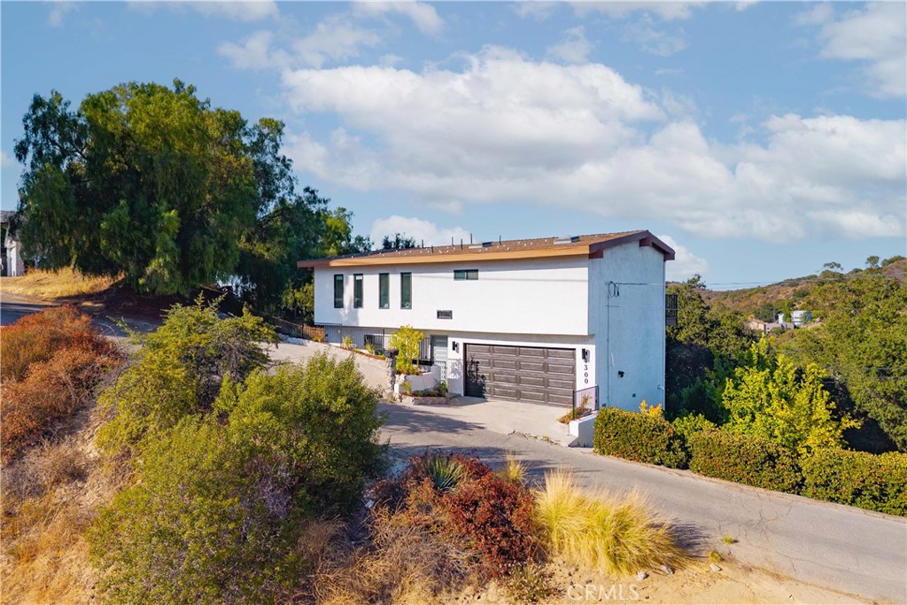 4300 Camello Road Property Photo 1