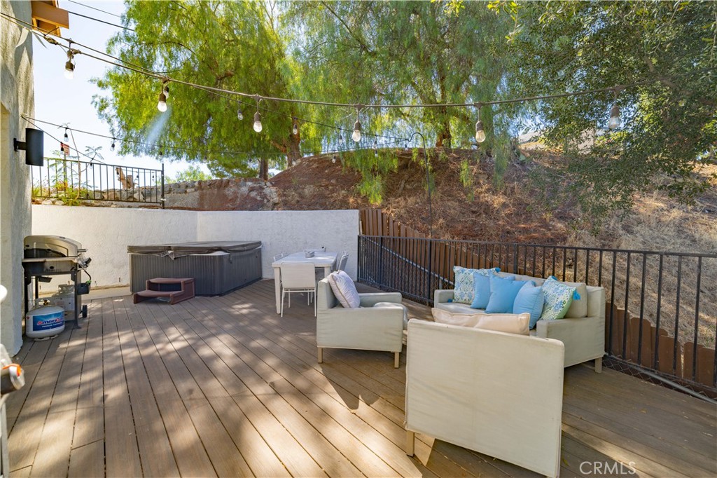 4300 Camello Road Property Photo 20