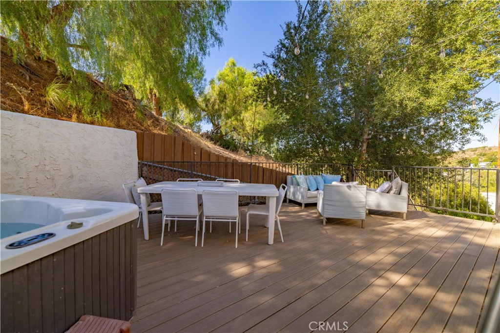 4300 Camello Road Property Photo 21