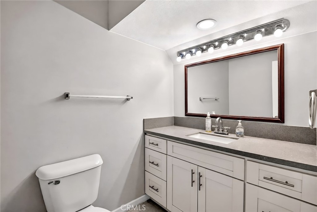 3521 San Fernando Property Photo 13