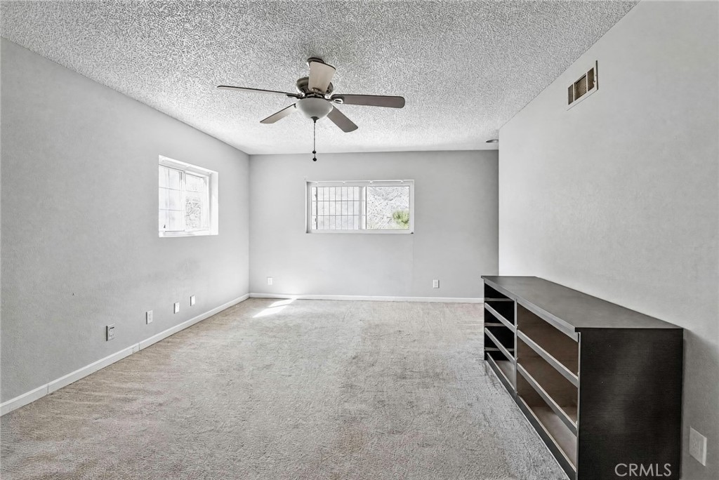 3521 San Fernando Property Photo 21