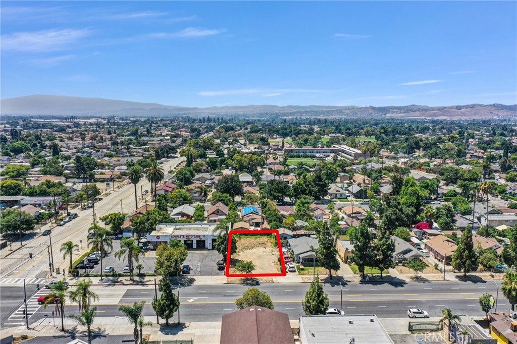 968 E Mission Boulevard Property Photo 6