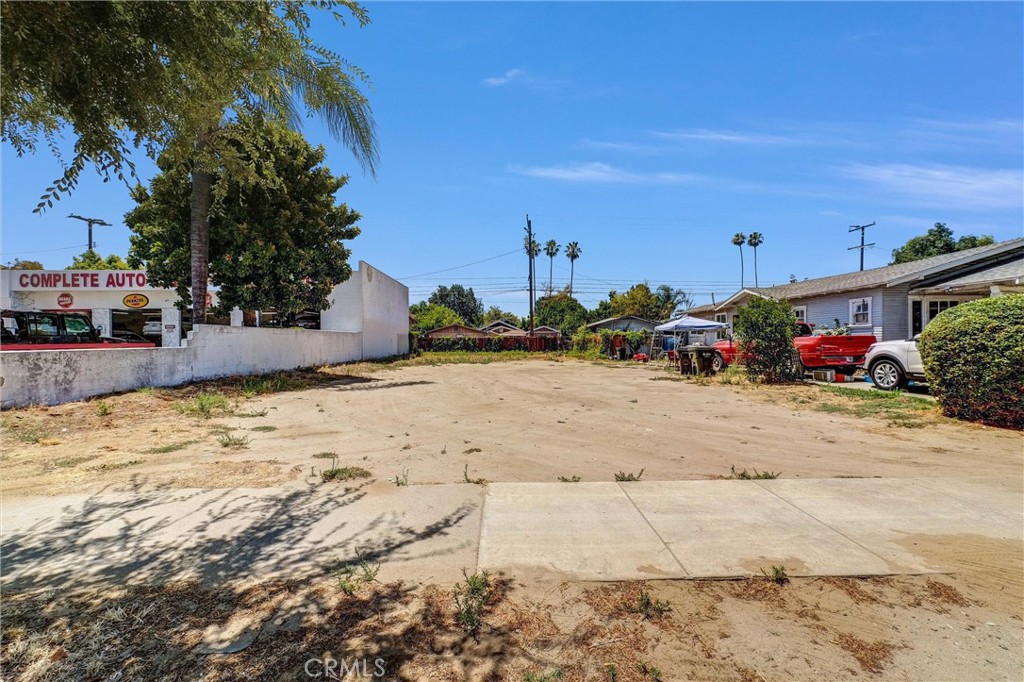 968 E Mission Boulevard Property Photo 11