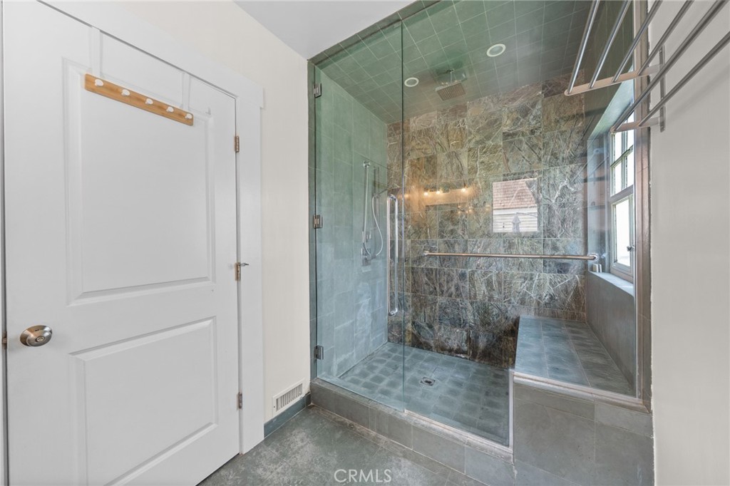 2251 Cambridge Street Property Photo 15