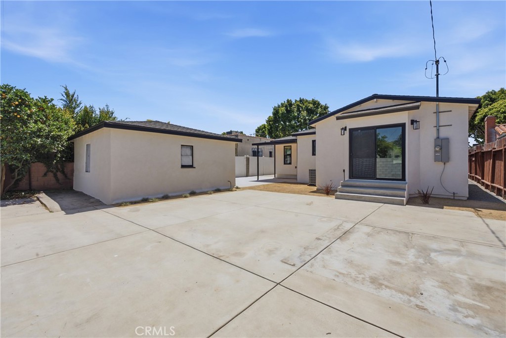 8104 S 2nd Property Photo 51