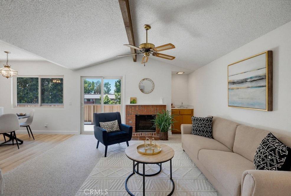 640 N Brea 68 Property Photo 2