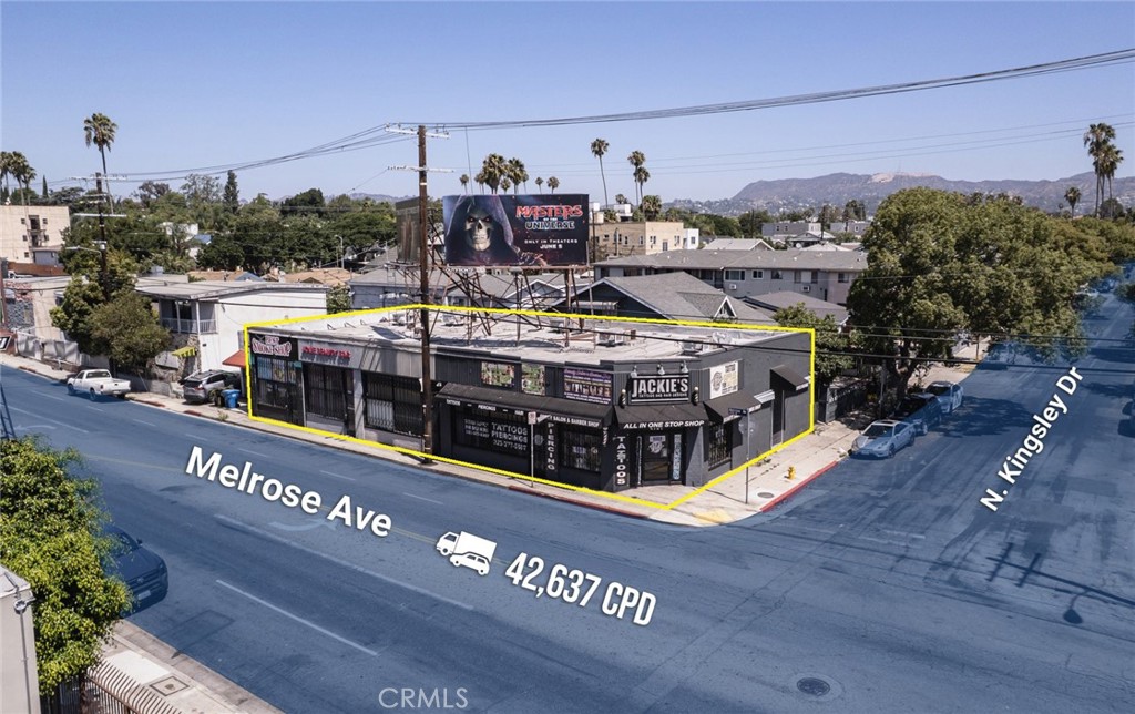 4703 Melrose Property Photo 1