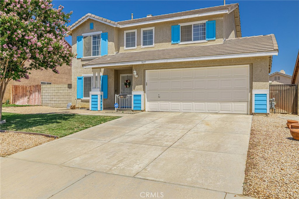 3657 Jasmine Ave Property Photo 2