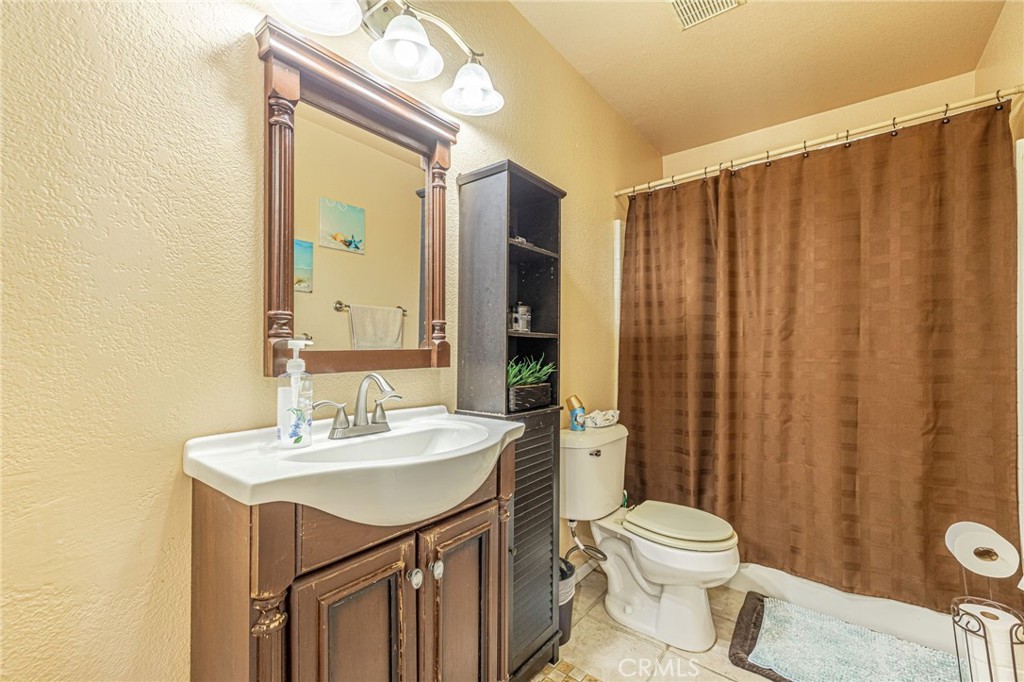 3657 Jasmine Ave Property Photo 29