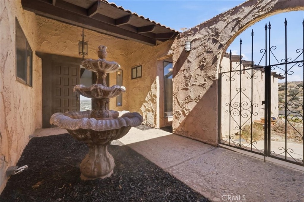 54026 Ridge Rd Property Photo 12