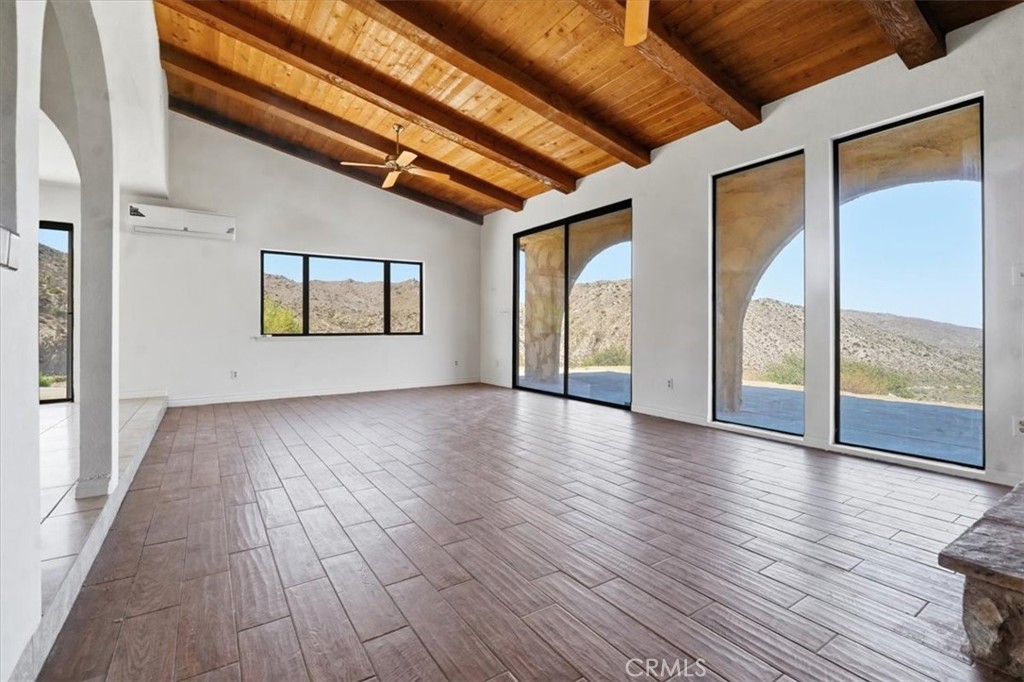 54026 Ridge Rd Property Photo 17