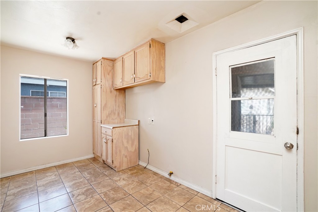 2458 Gaspar Avenue Property Photo 8