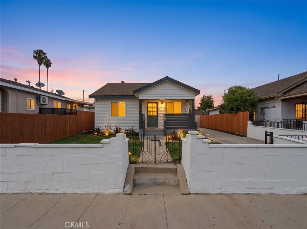 3207 Garnet Property Photo 7