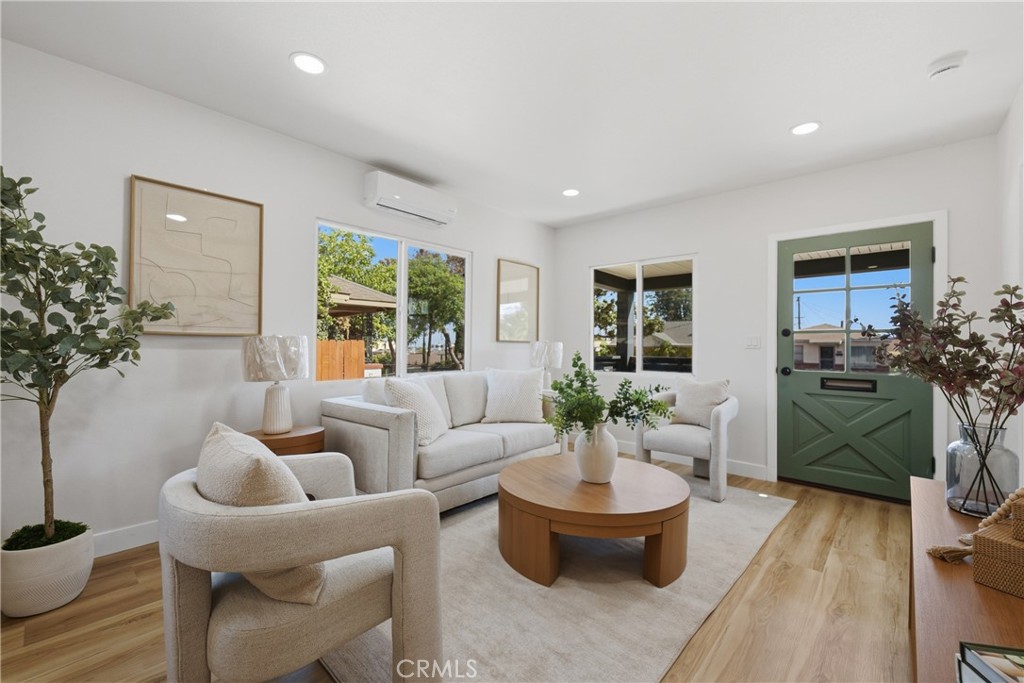3207 Garnet Property Photo 17