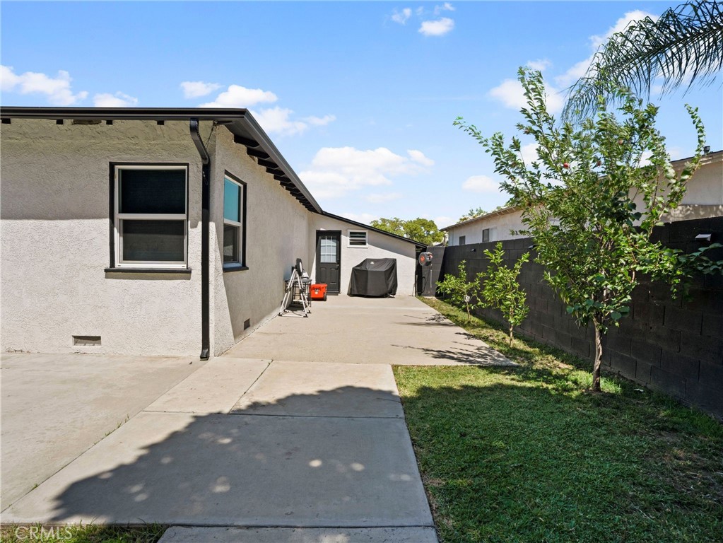 1167 Fickewirth Property Photo 23