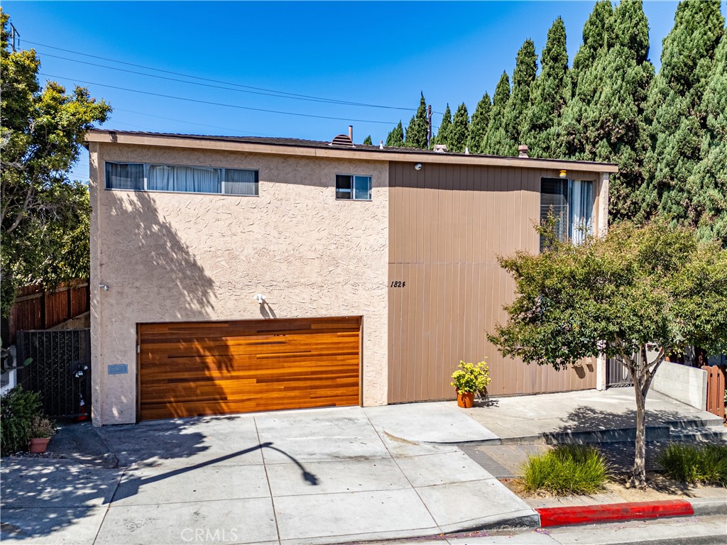 1824 20th Street C Property Photo 2
