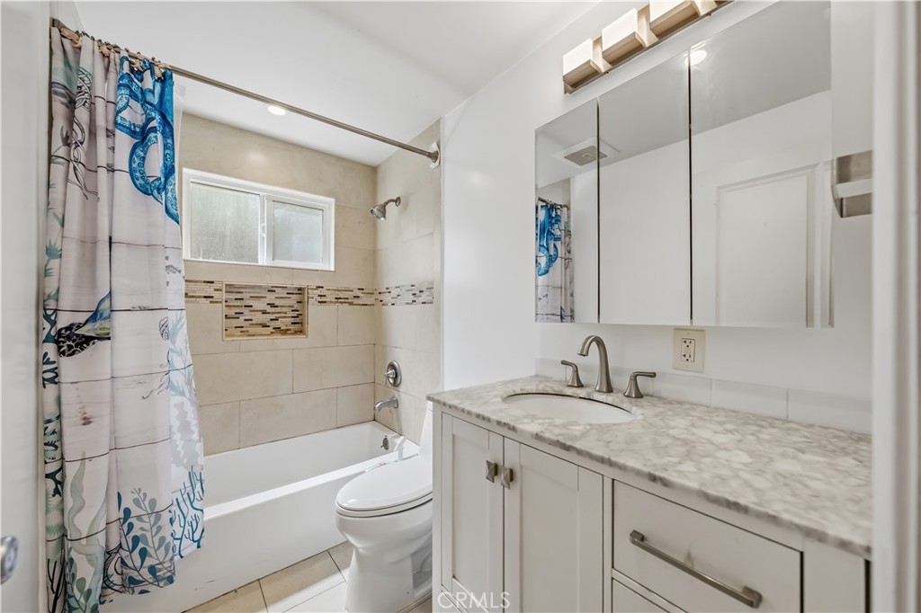 1824 20th Street C Property Photo 22