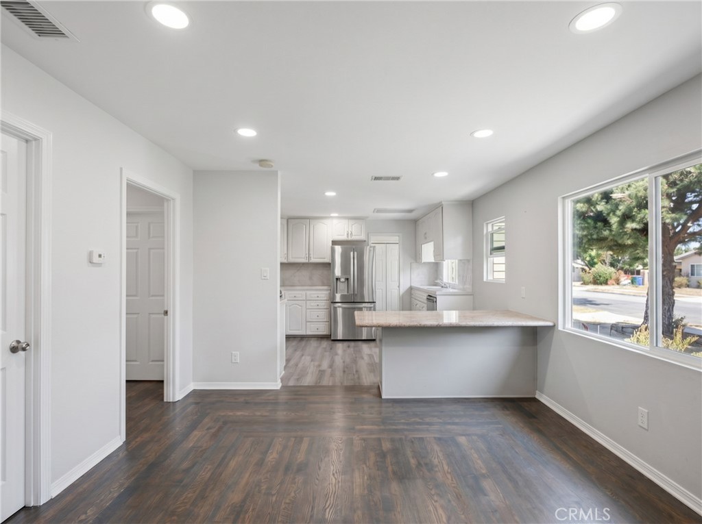 1164 Mentone Property Photo 21