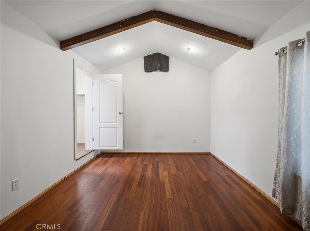 1164 Mentone Property Photo 28