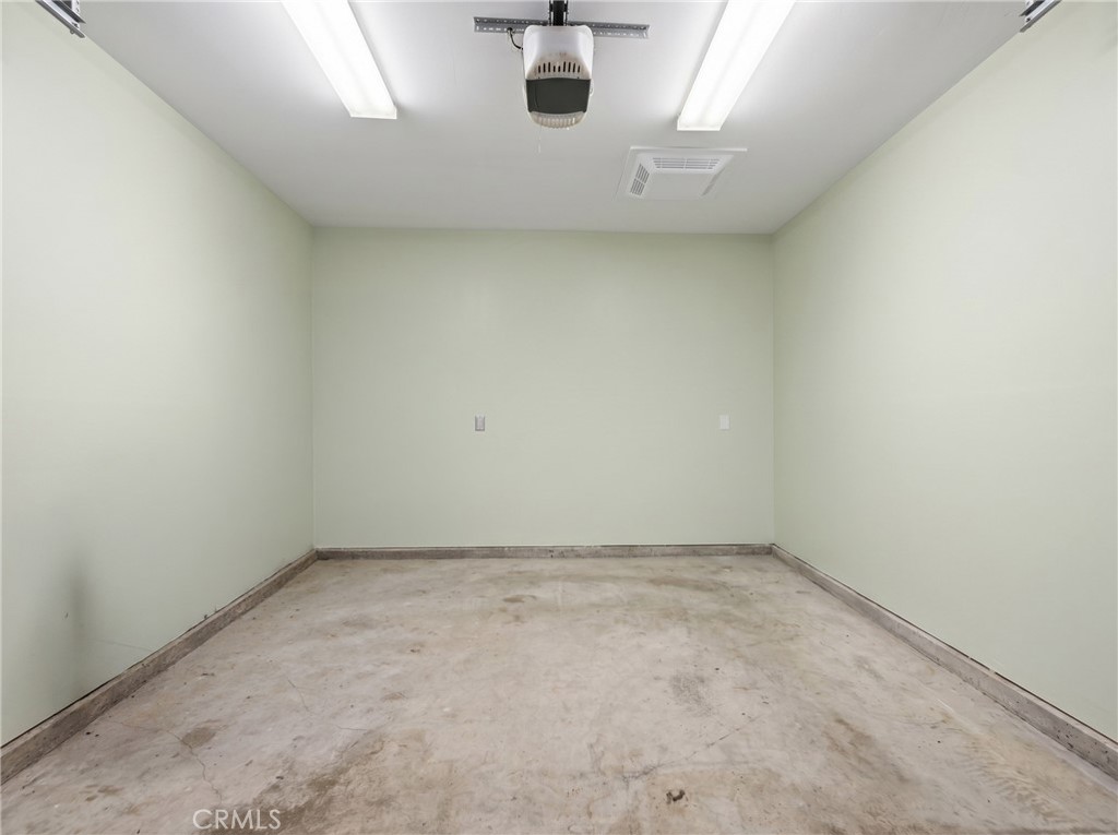 1164 Mentone Property Photo 33
