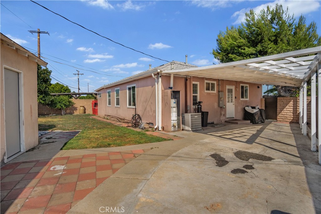 11607 Verbeck Property Photo 29