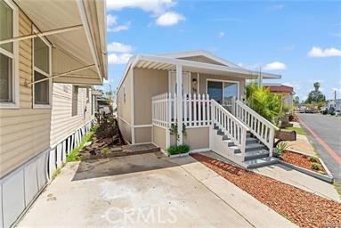 1850 W Orangethorpe Property Photo 1
