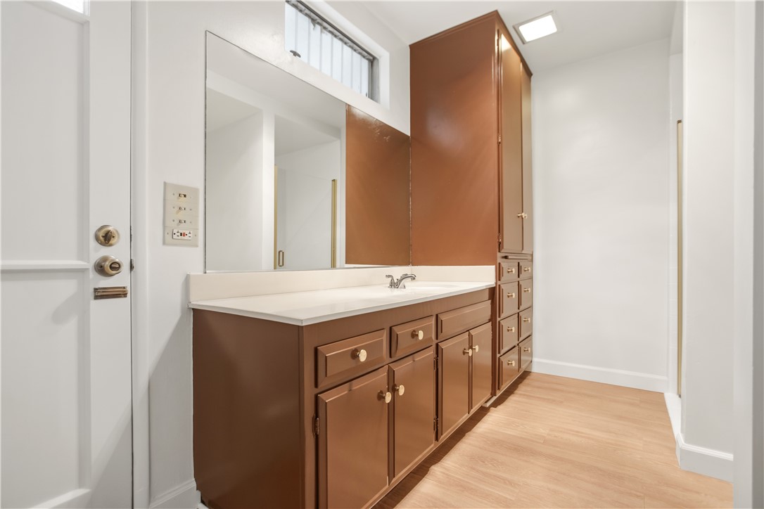 1185 La Subida Court Property Photo 10