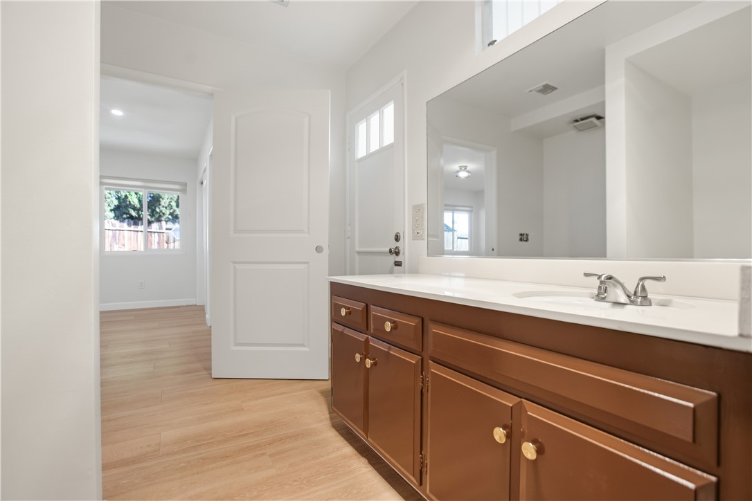 1185 La Subida Court Property Photo 11