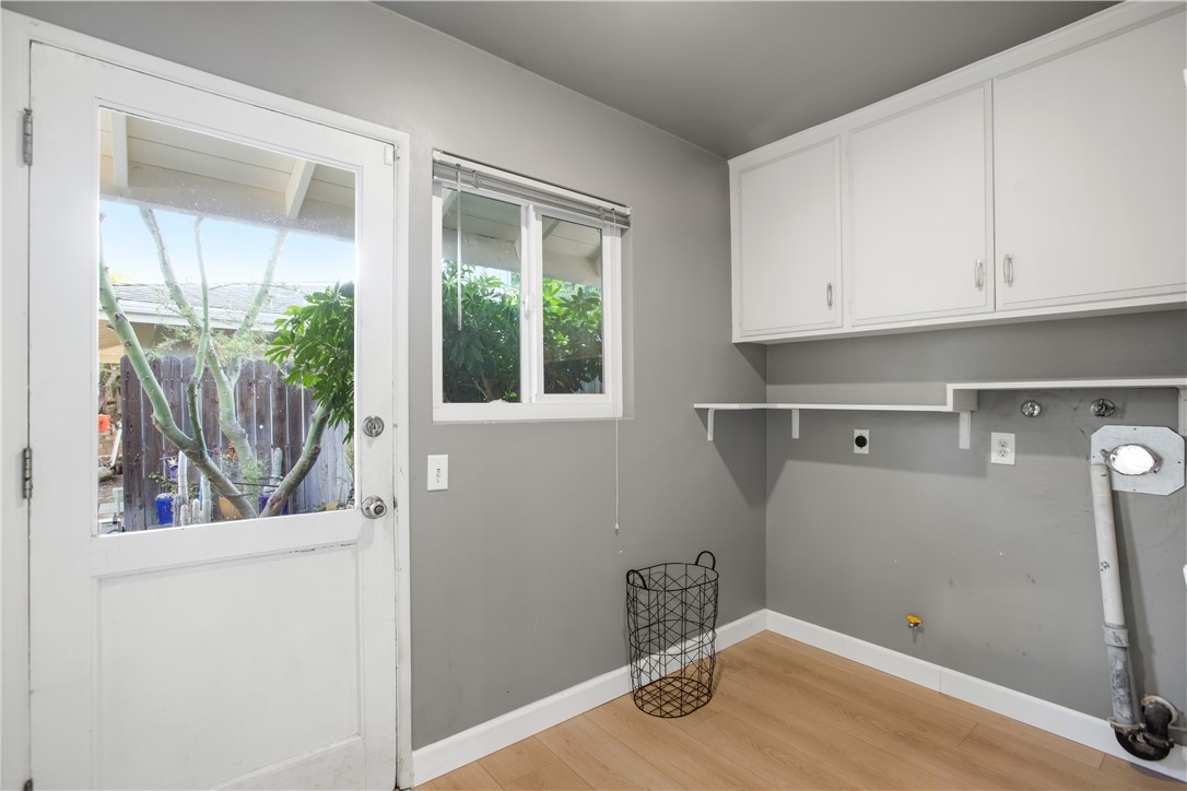 1185 La Subida Court Property Photo 17