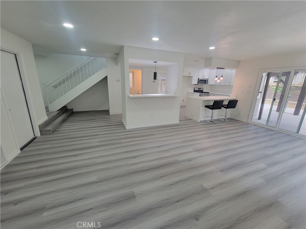 23697 Cold Spring Property Photo 3