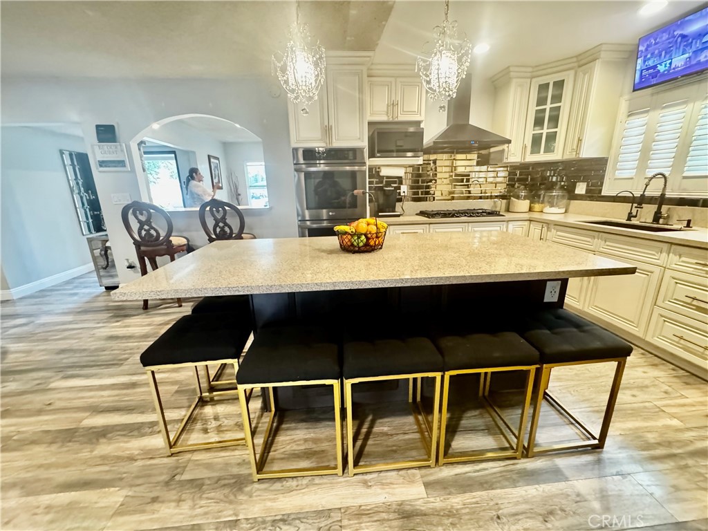 16713 Sunburst Street Property Photo 8