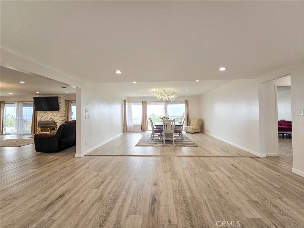31611 157th E Property Photo 9