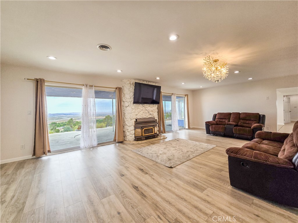 31611 157th E Property Photo 13