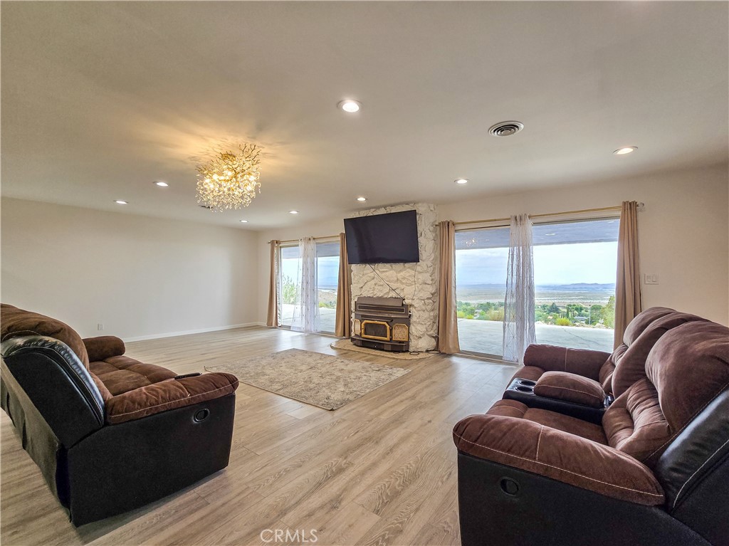 31611 157th E Property Photo 14
