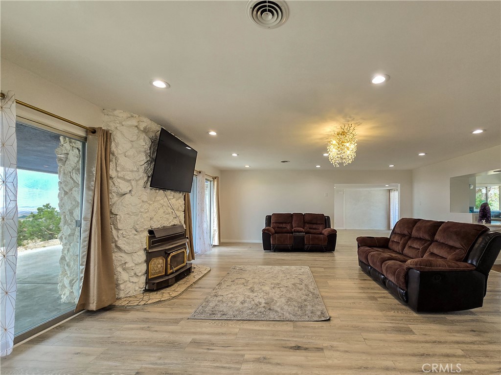 31611 157th E Property Photo 15