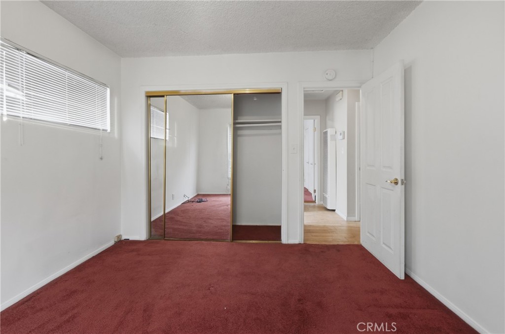 2412 W Tichenor Street Property Photo 19