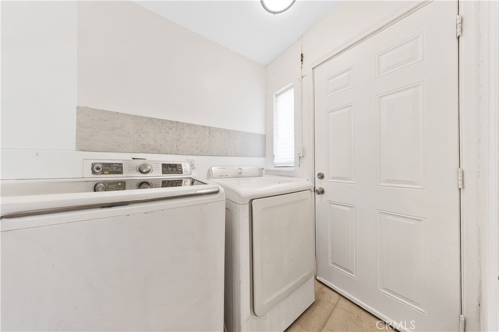 943 S Ford Boulevard Property Photo 16