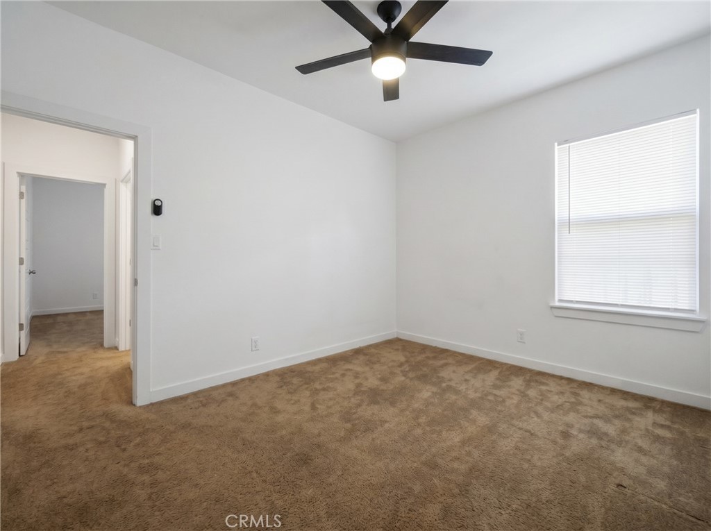 428 E Oaks Property Photo 45