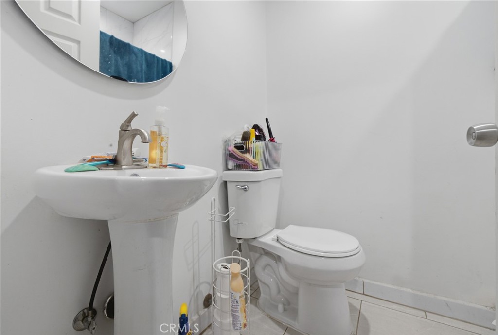 428 E Oaks Property Photo 55