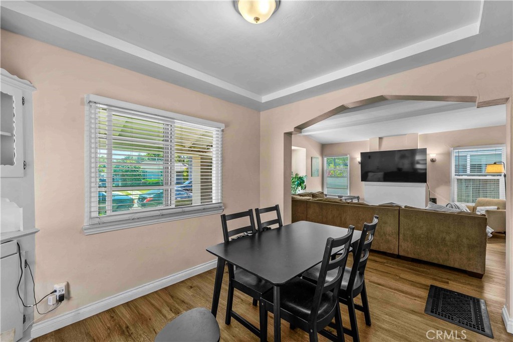 219 E Bort Street Property Photo 7