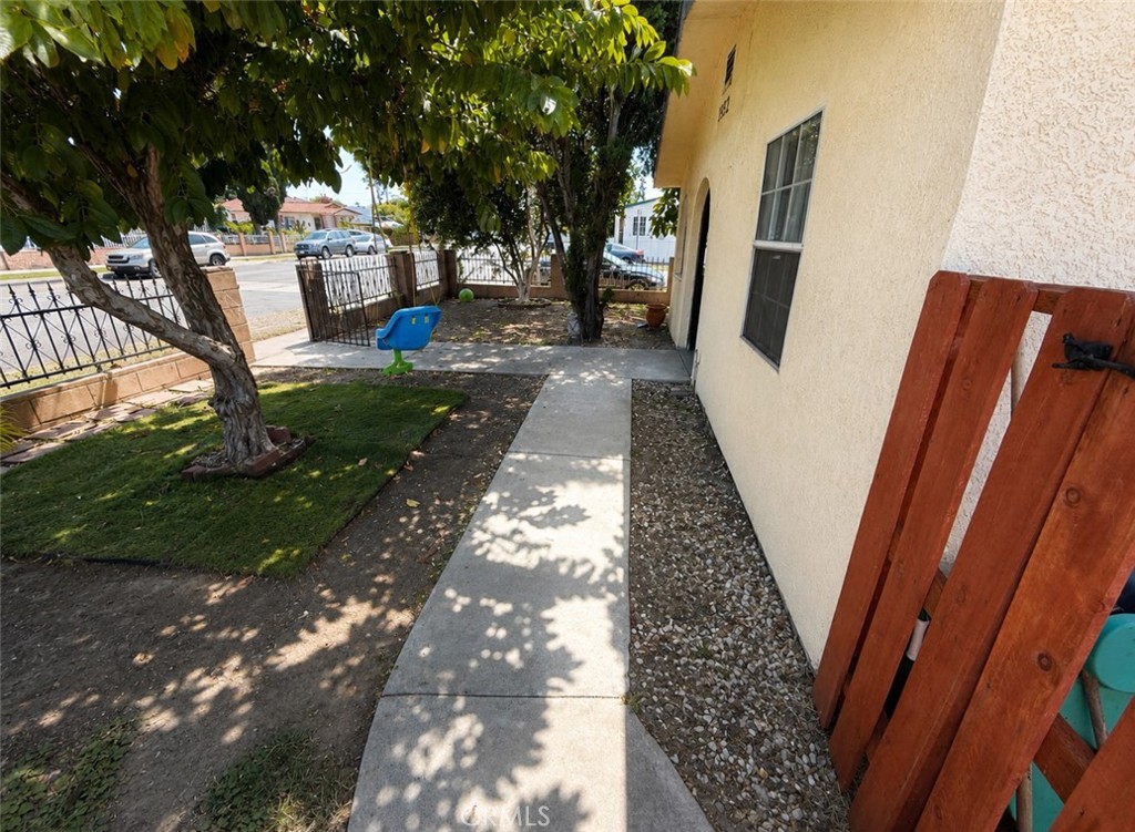 5952 Priory Property Photo 4